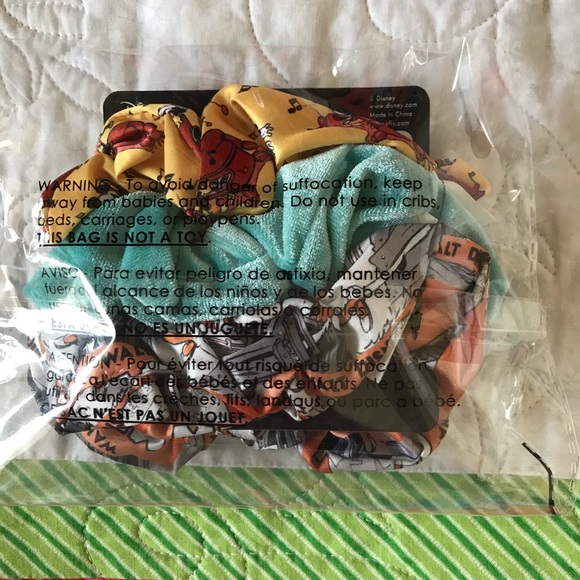 Loungefly Accessories Loungefly Vintage Mickey Scrunchy Set Poshmark Loungefly Accessories Loungefly Vintage Mickey Scrunchy Set Poshmark